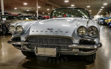 Unknown-Corvette-1961-Silver-Black-8