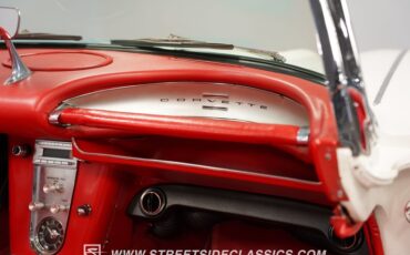 Unknown-Corvette-1961-White-Red-45