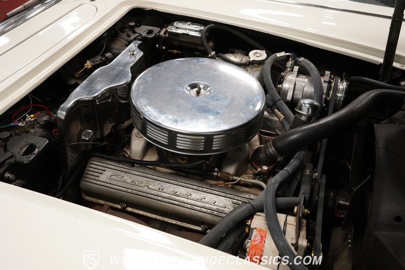 Unknown-Corvette-1961-White-Red-8