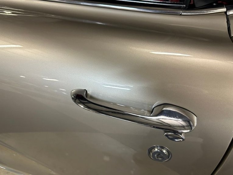 Unknown-Corvette-1962-Fawn-Beige-Red-13