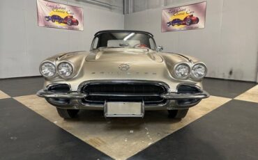 Unknown-Corvette-1962-Fawn-Beige-Red-26