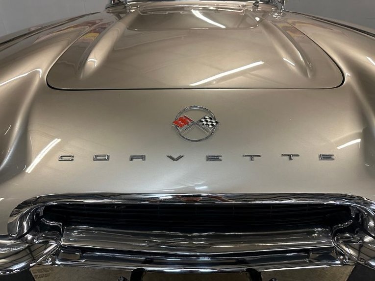 Unknown-Corvette-1962-Fawn-Beige-Red-27