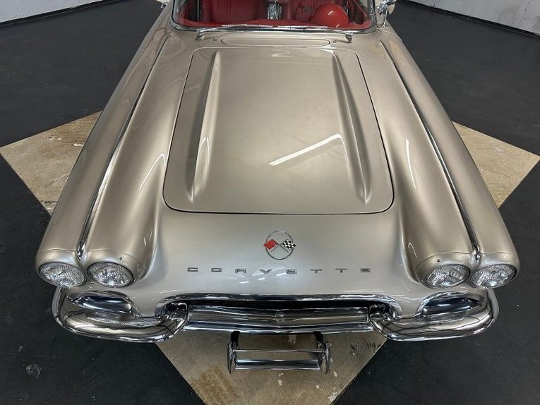 Unknown-Corvette-1962-Fawn-Beige-Red-28