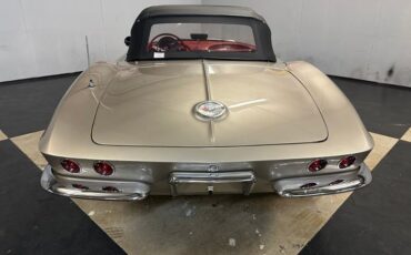 Unknown-Corvette-1962-Fawn-Beige-Red-38