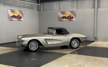 Unknown-Corvette-1962-Fawn-Beige-Red-5
