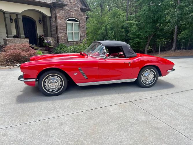 Unknown-Corvette-1962-Red-Red