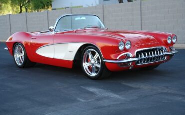 Unknown-Corvette-1962-Red-Tan-11