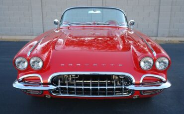 Unknown-Corvette-1962-Red-Tan-28