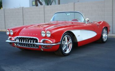 Unknown-Corvette-1962-Red-Tan-33