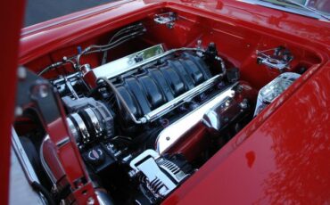 Unknown-Corvette-1962-Red-Tan-37