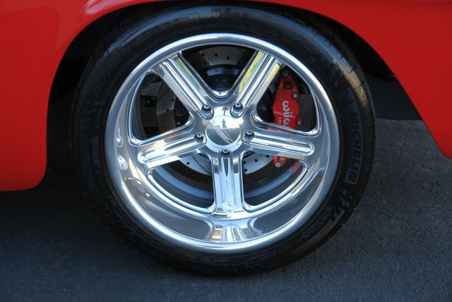 Unknown-Corvette-1962-Red-Tan-49