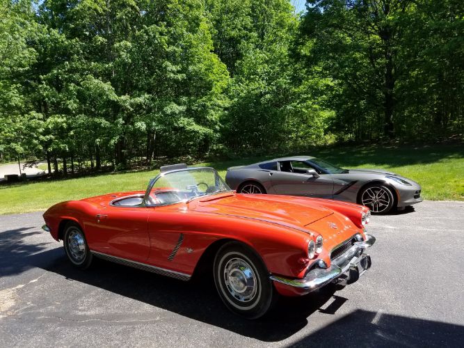Unknown-Corvette-1962-Roman-Red