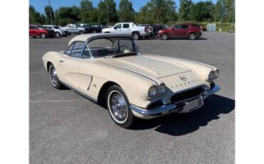 Unknown-Corvette-1962-Tan-Tan-10