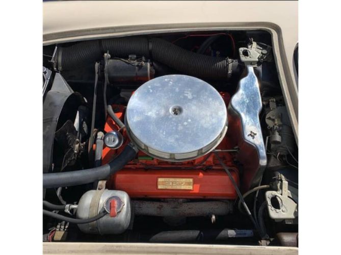 Unknown-Corvette-1962-Tan-Tan-7