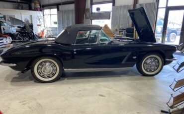Unknown-Corvette-1962-Triple-Black-Black-10