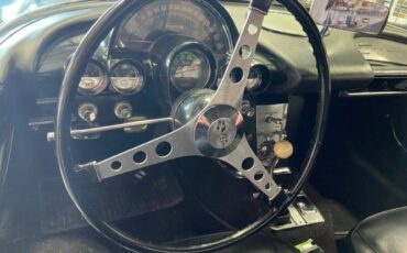 Unknown-Corvette-1962-Triple-Black-Black-12