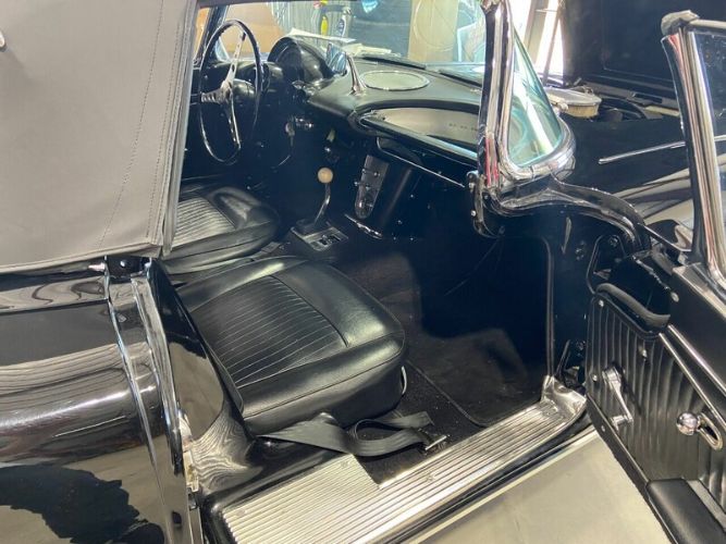 Unknown-Corvette-1962-Triple-Black-Black-13
