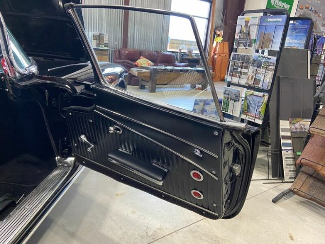 Unknown-Corvette-1962-Triple-Black-Black-18