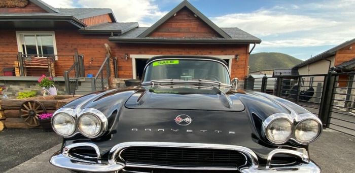 Unknown-Corvette-1962-Triple-Black-Black-4