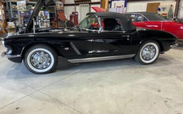 Unknown-Corvette-1962-Triple-Black-Black-7