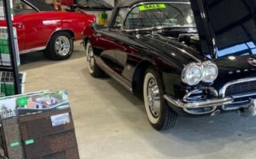 Unknown-Corvette-1962-Triple-Black-Black-8