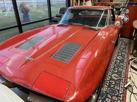 Unknown-Corvette-1963-2