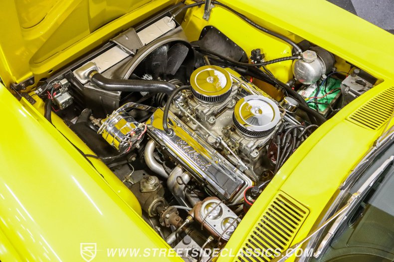 Unknown-Corvette-1963-Chrome-Yellow-Black-16