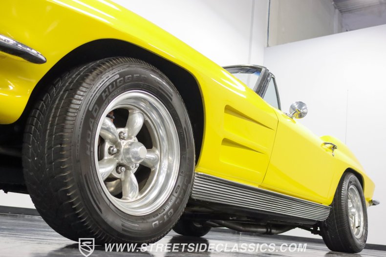 Unknown-Corvette-1963-Chrome-Yellow-Black-2