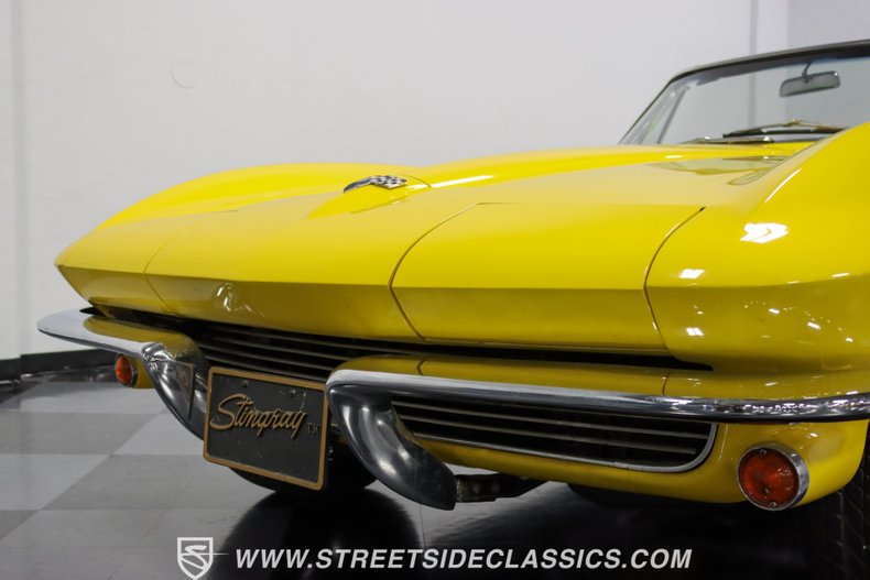 Unknown-Corvette-1963-Chrome-Yellow-Black-30