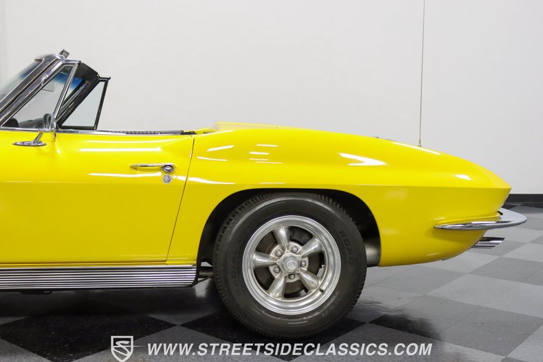 Unknown-Corvette-1963-Chrome-Yellow-Black-41