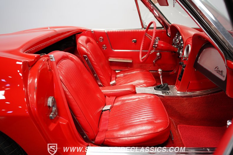 Unknown-Corvette-1963-Riverside-Red-Red-45