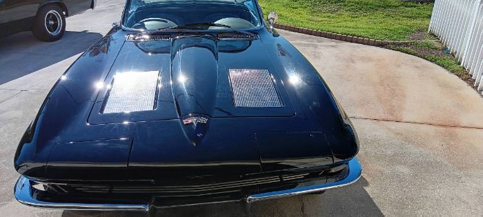 Unknown-Corvette-1963-Tuxedo-black-3