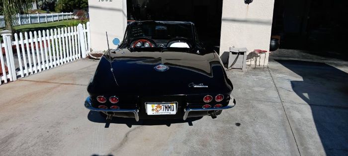 Unknown-Corvette-1963-Tuxedo-black-6