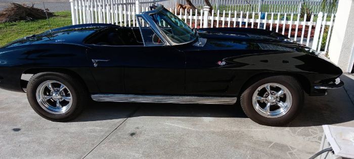 Unknown-Corvette-1963-Tuxedo-black