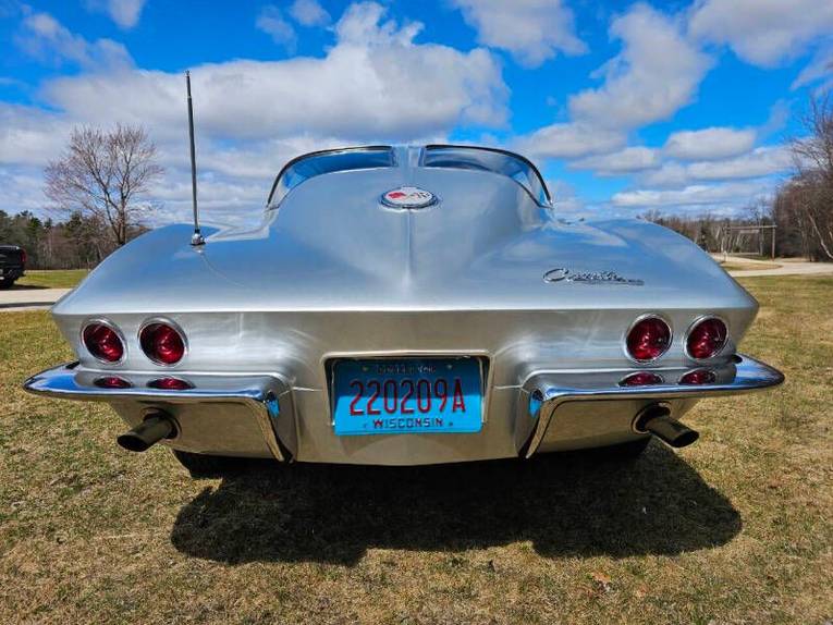 Unknown-Corvette-1963-silver-black-16