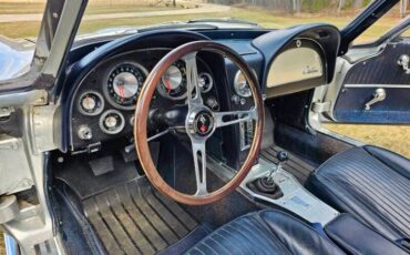 Unknown-Corvette-1963-silver-black-2