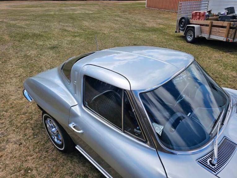 Unknown-Corvette-1963-silver-black-39