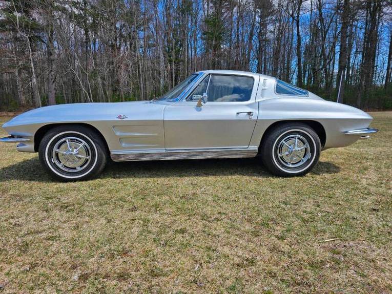 Unknown-Corvette-1963-silver-black-40