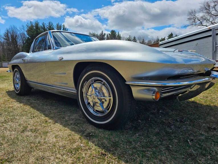 Unknown-Corvette-1963-silver-black-6