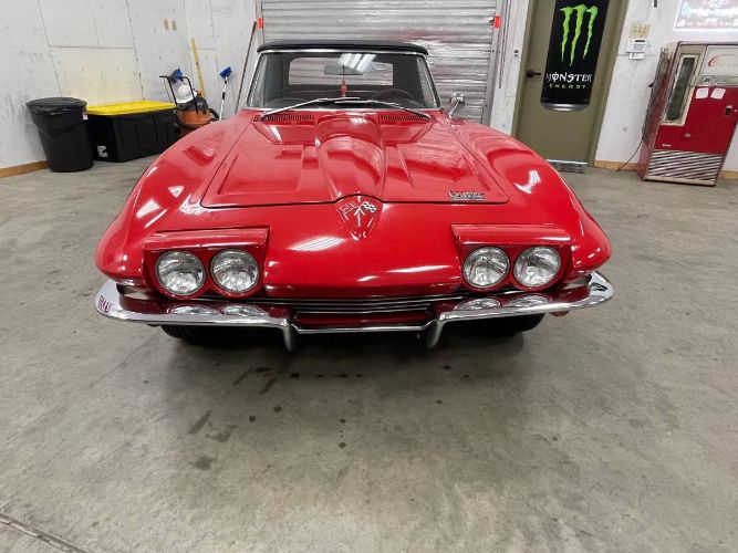 Unknown-Corvette-1964-10