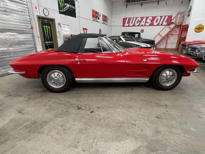Unknown-Corvette-1964-14