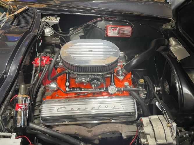 Unknown-Corvette-1964-Blue-14