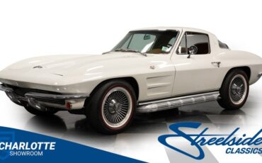 Unknown-Corvette-1964-Ermine-White-Saddle-48