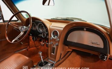 Unknown-Corvette-1964-Ermine-White-Saddle-49