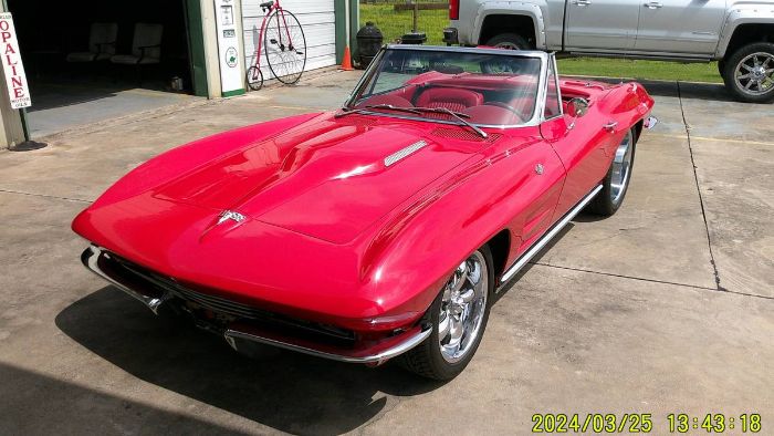 Unknown-Corvette-1964-Gypsy-Red-13