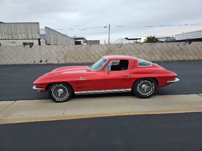 Unknown-Corvette-1964-Red-15