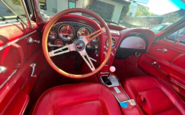 Unknown-Corvette-1964-Red-Velvet-1