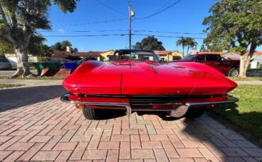 Unknown-Corvette-1964-Red-Velvet-10