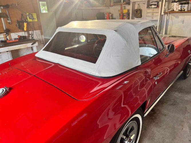 Unknown-Corvette-1964-Red-Velvet-11