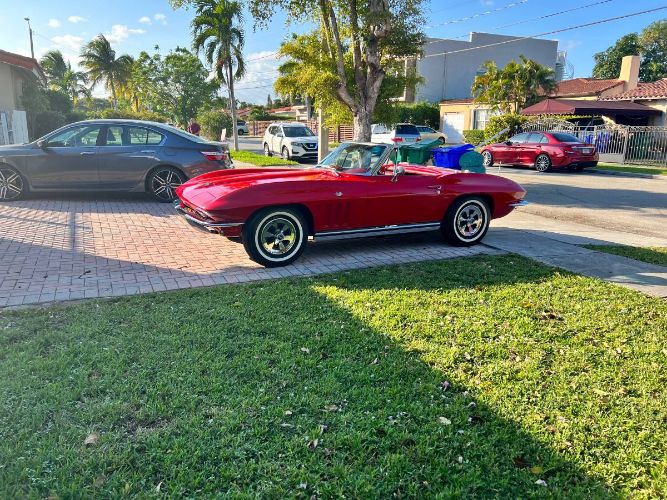 Unknown-Corvette-1964-Red-Velvet-12